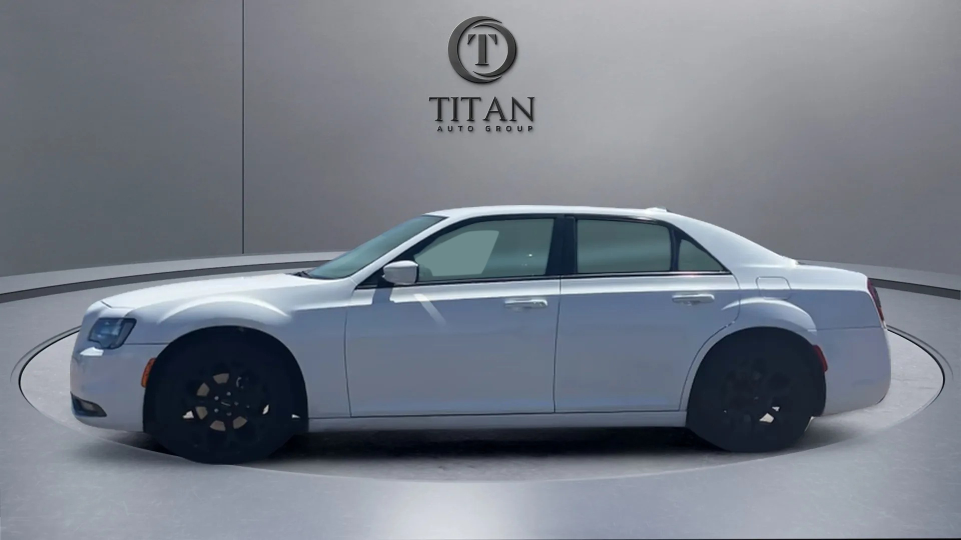 2018 Chrysler 300/S V6 RWD