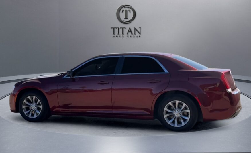 2018 Chrysler 300/Touring