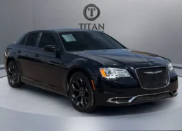 2019 Chrysler 300/Touring