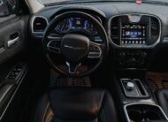 2017 Chrysler 300/Limited RWD