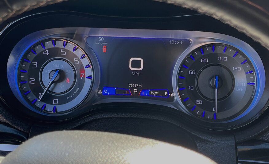 2019 Chrysler 300/S V6 RWD