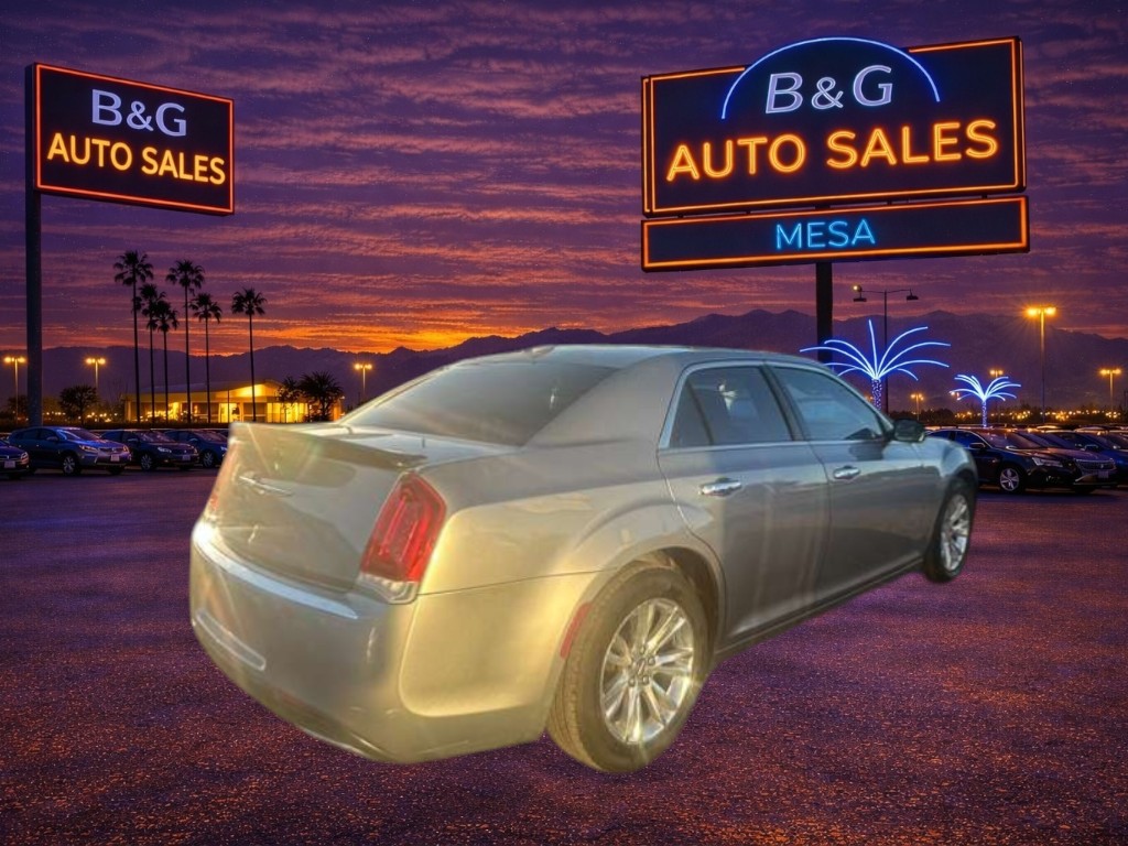 2017 Chrysler 300/C RWD