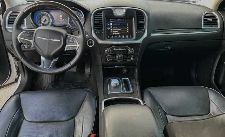2016 Chrysler 300/C RWD