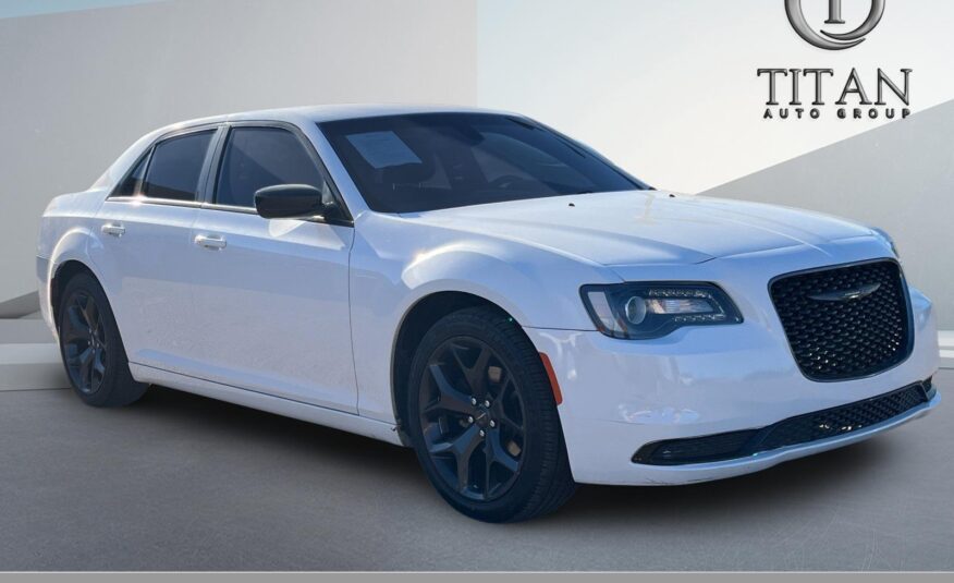 2020 Chrysler 300