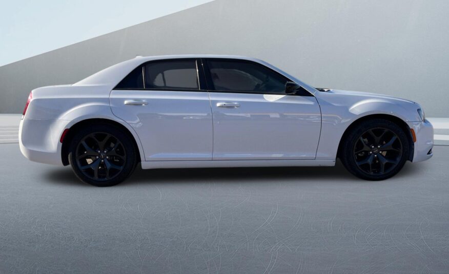 2020 Chrysler 300