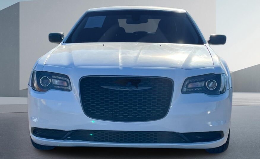 2020 Chrysler 300