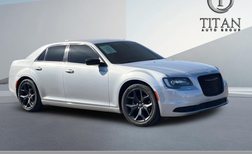 2021 Chrysler 300