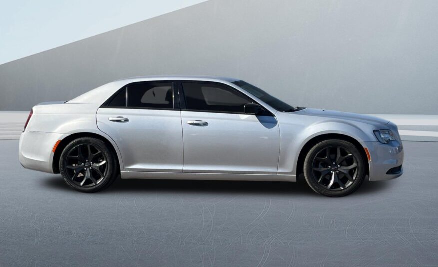 2021 Chrysler 300