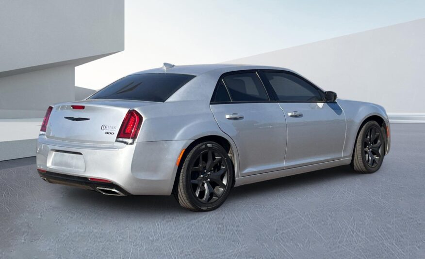 2021 Chrysler 300