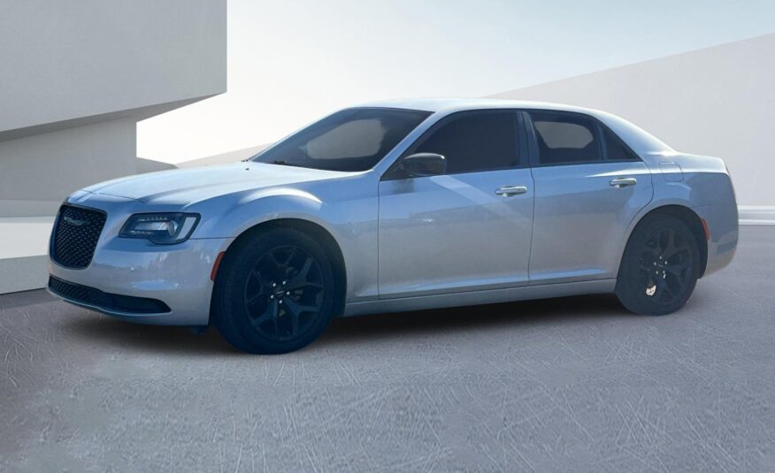 2021 Chrysler 300