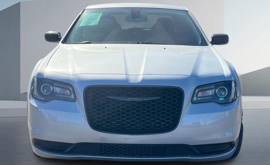 2021 Chrysler 300