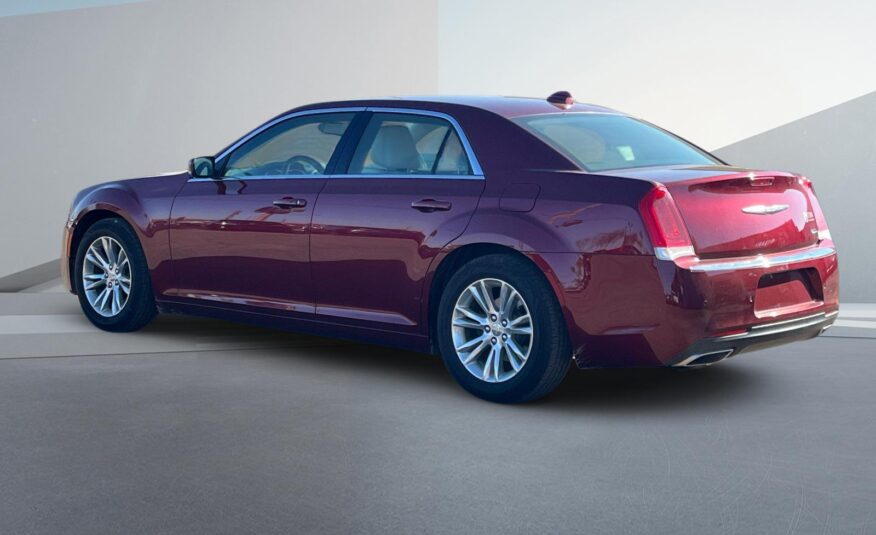 2019 Chrysler 300