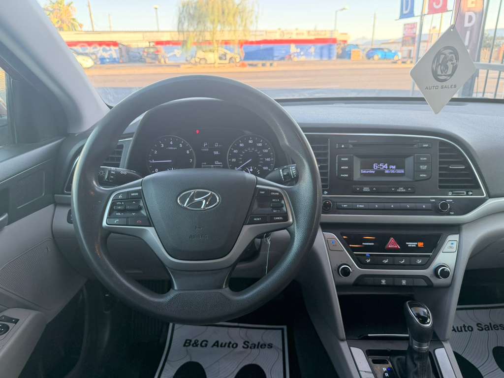 2017 Hyundai Elantra