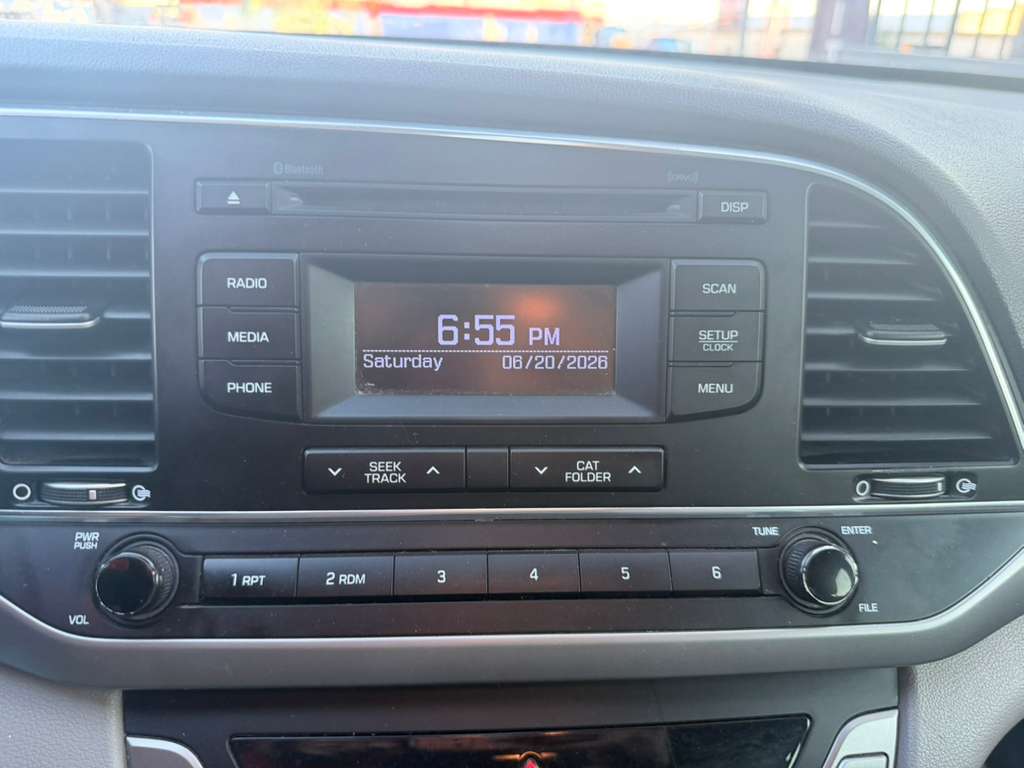 2017 Hyundai Elantra