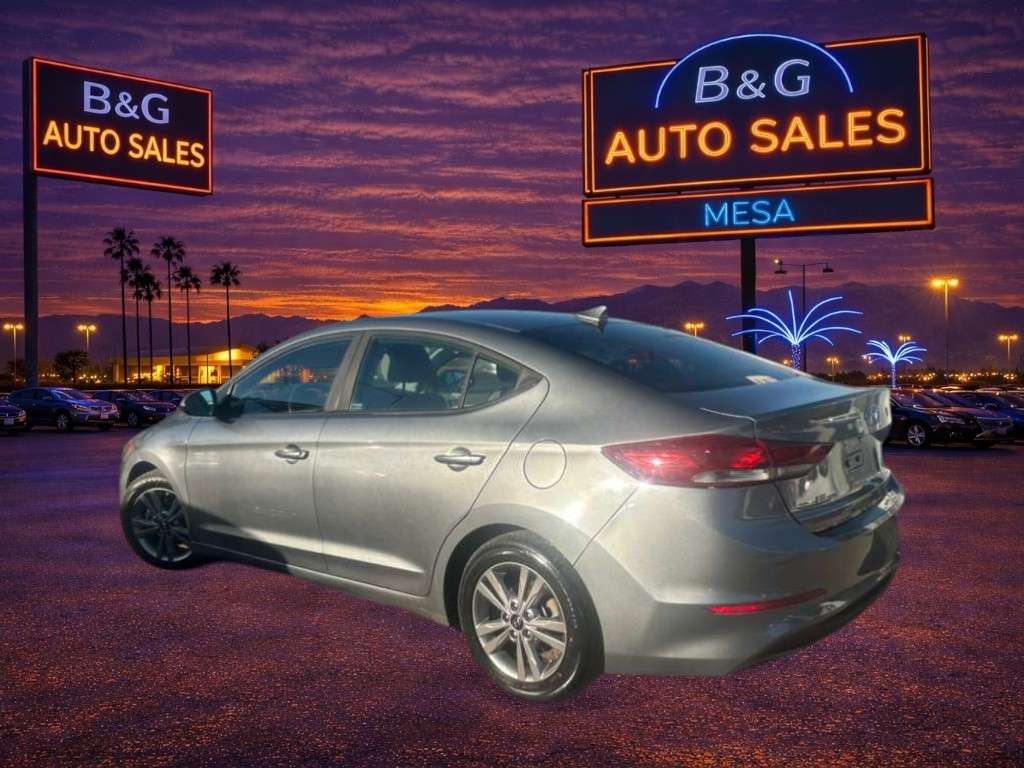 2018 Hyundai Elantra