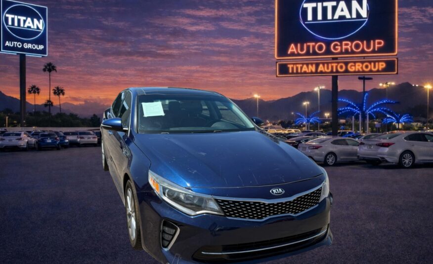 2018 Kia Optima S AT's photo