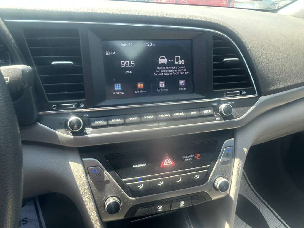 2018 Hyundai Elantra