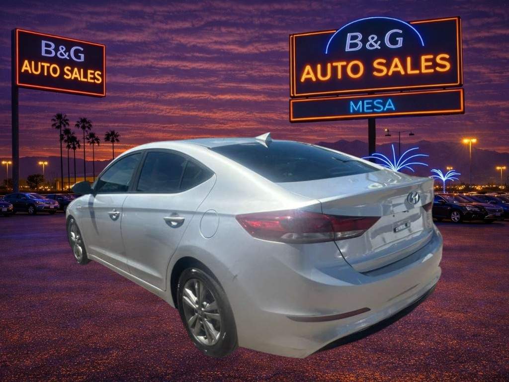 2018 Hyundai Elantra