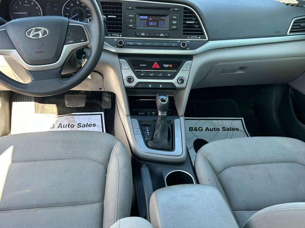 2017 Hyundai Elantra
