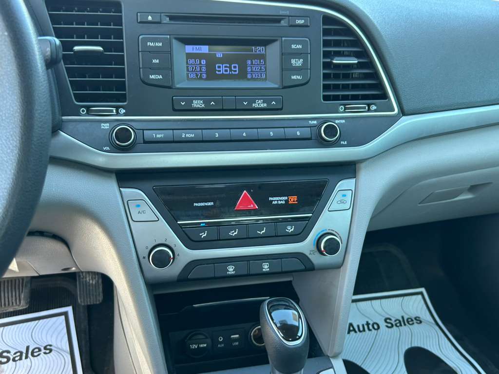 2017 Hyundai Elantra