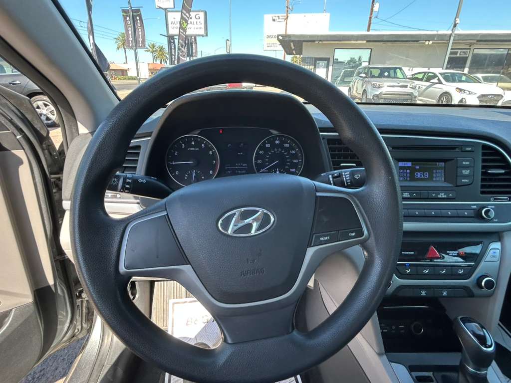 2017 Hyundai Elantra