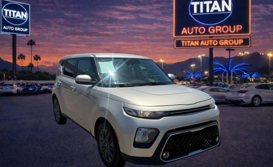 2020 Kia Soul 2.0L EX 6 IVT's photo