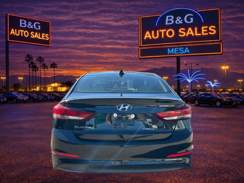 2018 Hyundai Elantra