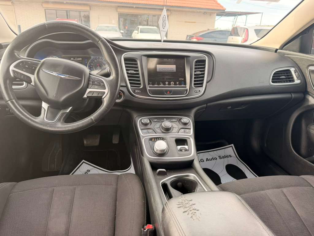 2015 Chrysler 200