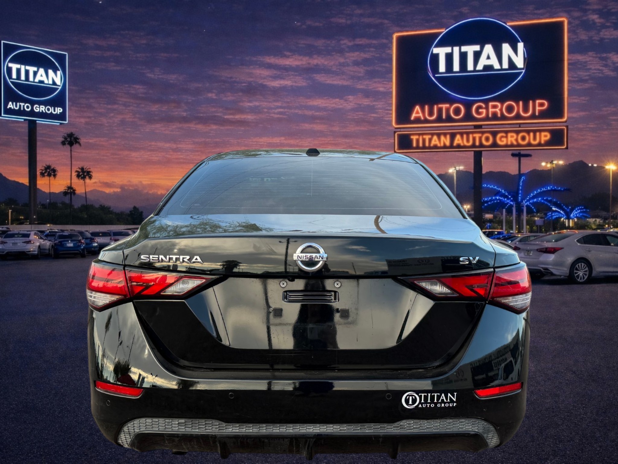 2021 Nissan Black