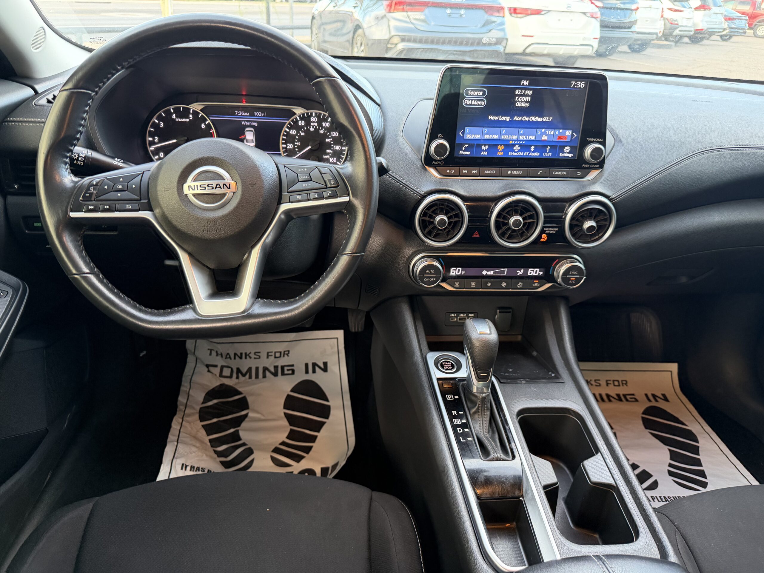 2021 Nissan Black