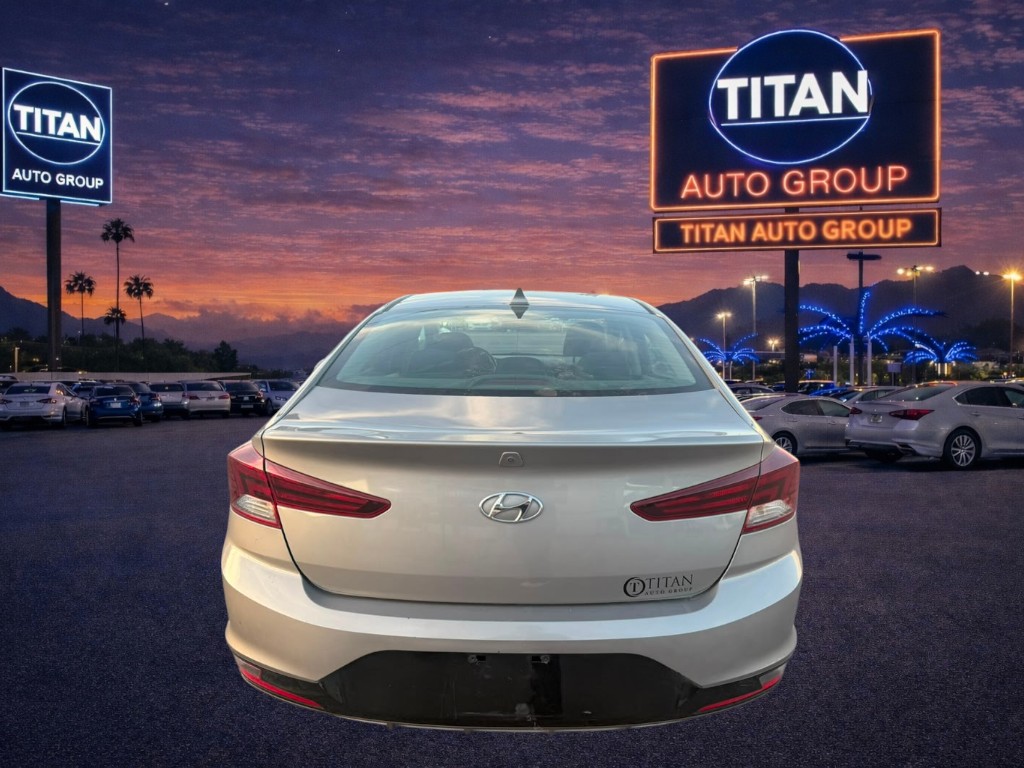 2020 Hyundai Elantra