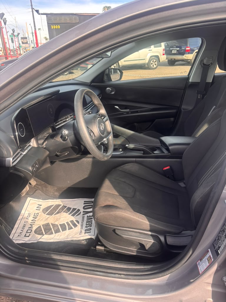 2024 Hyundai Elantra