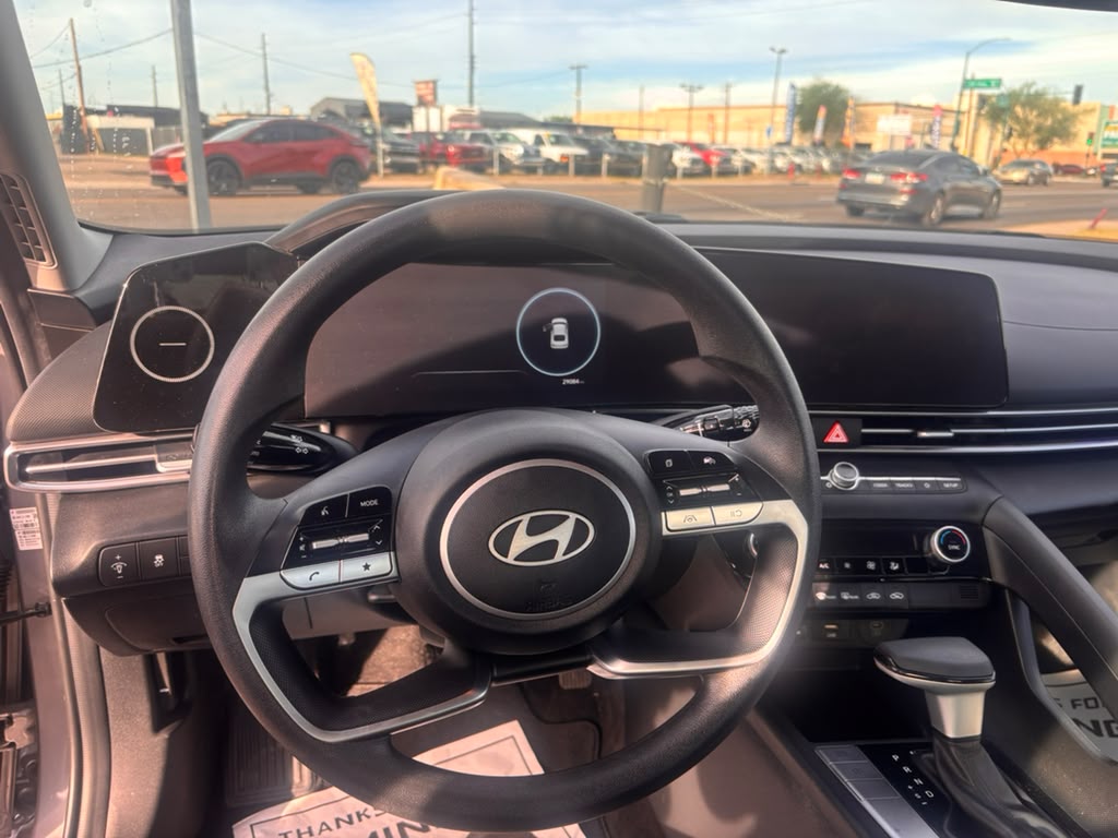 2024 Hyundai Elantra