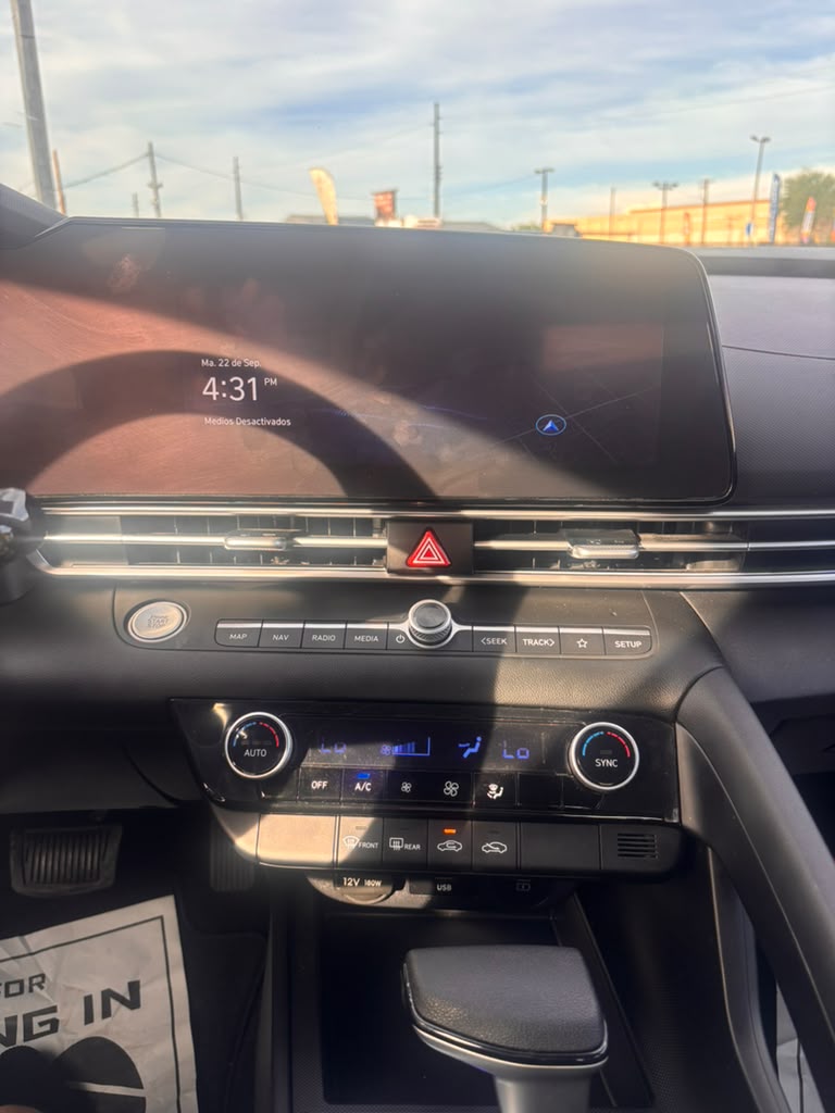 2024 Hyundai Elantra