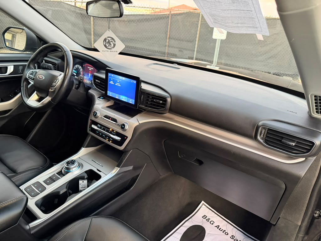 2023 Ford Explorer