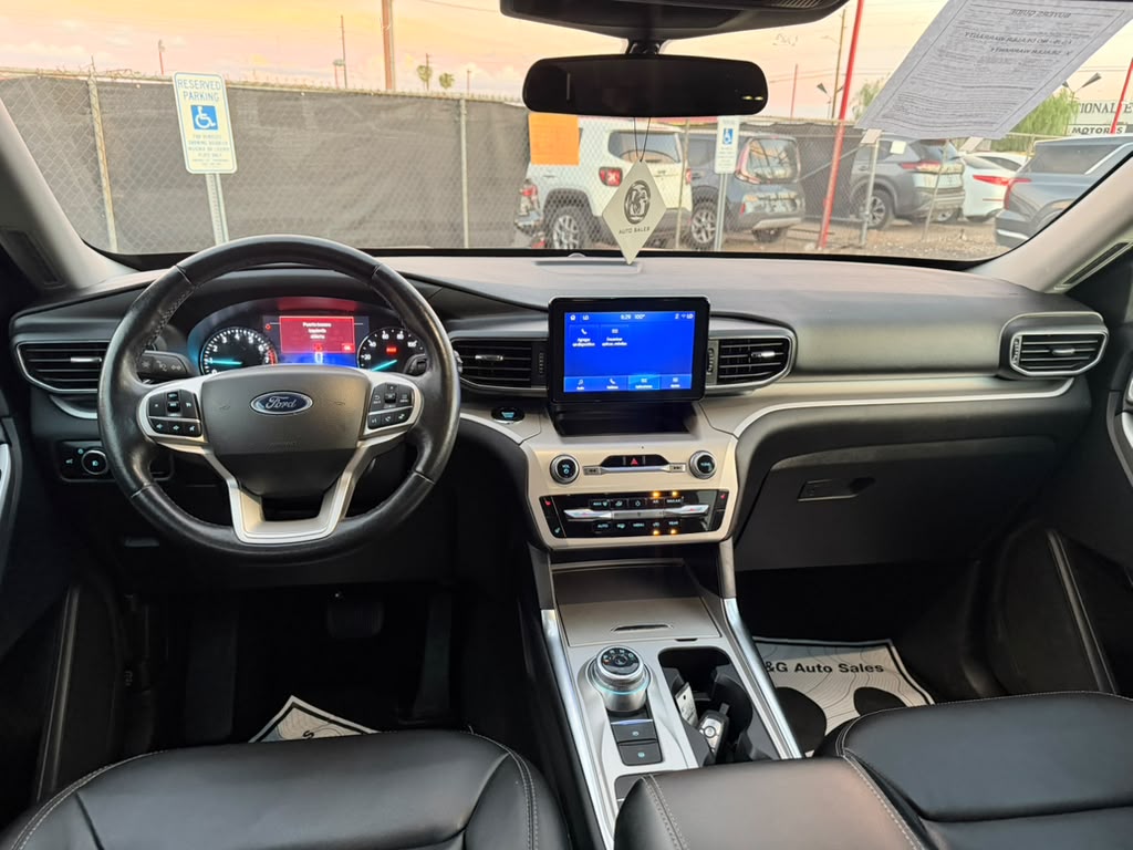 2023 Ford Explorer