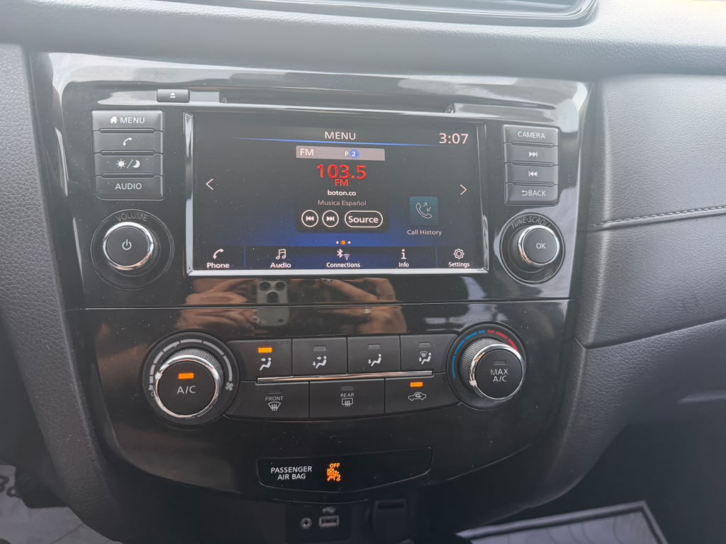 2020 Nissan Rogue