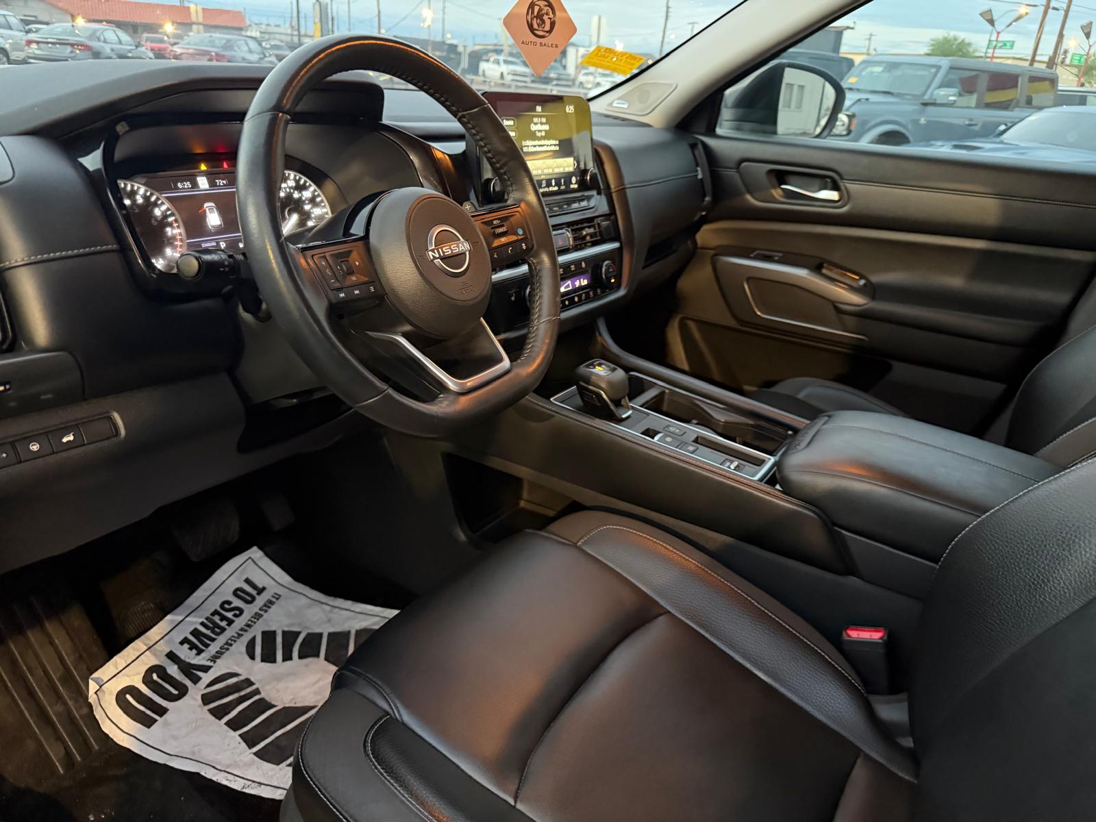 2022 Nissan Pathfinder