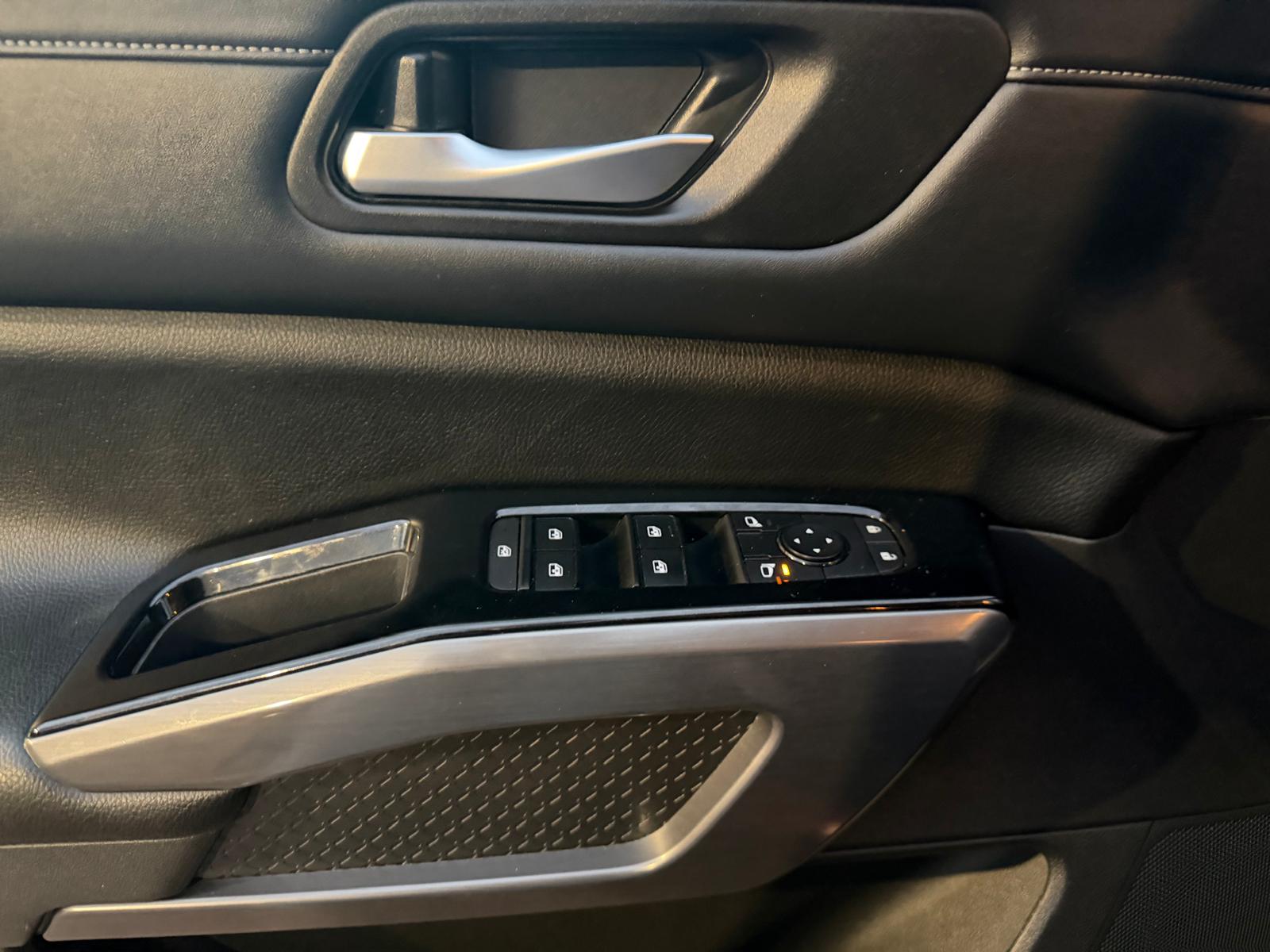2022 Nissan Pathfinder